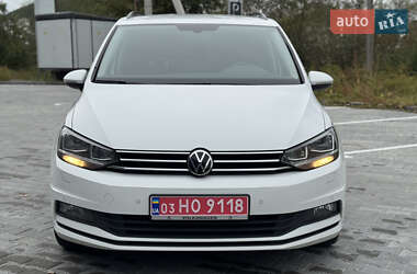 Микровэн Volkswagen Touran 2021 в 