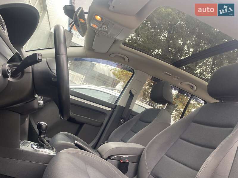 Минивэн Volkswagen Touran 2011 в Черновцах фото 31 Минивэн Volkswagen Touran 2011 в Черновцах