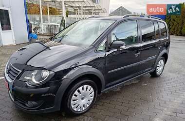 Минивэн Volkswagen Touran 2008 в Луцке