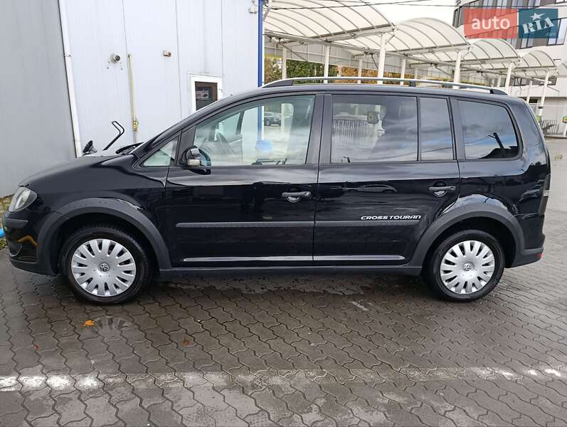 Минивэн Volkswagen Touran 2008 в Луцке фото 10 Минивэн Volkswagen Touran 2008 в Луцке