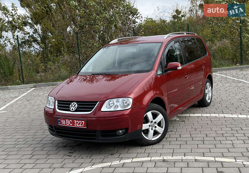 Минивэн Volkswagen Touran 2005 в Луцке фото 2 Минивэн Volkswagen Touran 2005 в Луцке