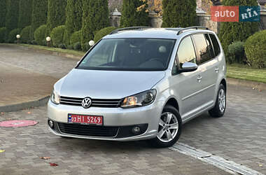 Минивэн Volkswagen Touran 2013 в 