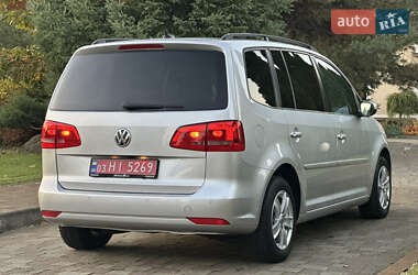 Минивэн Volkswagen Touran 2013 в 