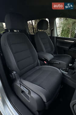 Минивэн Volkswagen Touran 2013 в 