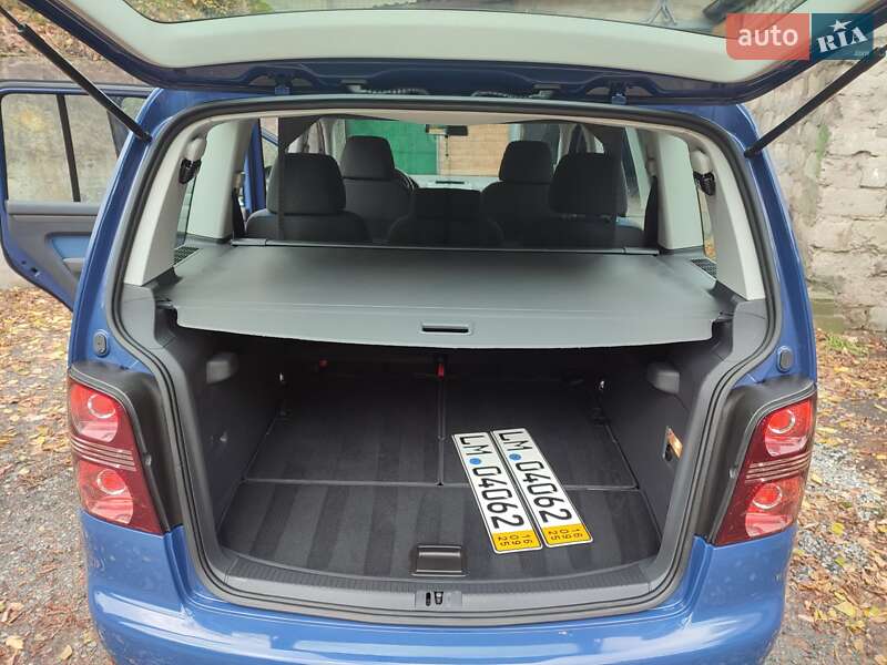 Минивэн Volkswagen Touran 2010 в Житомире фото 17 Минивэн Volkswagen Touran 2010 в Житомире