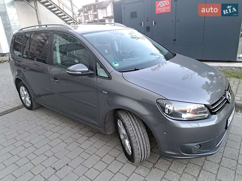 Мінівен Volkswagen Touran 2014 в Львові фото 9 Мінівен Volkswagen Touran 2014 в Львові