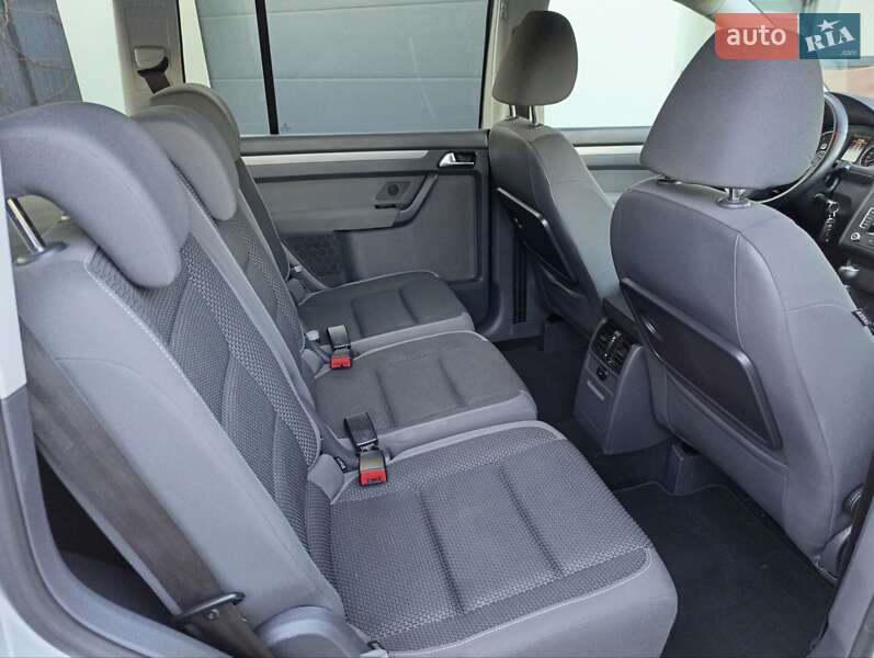 Минивэн Volkswagen Touran 2011 в Ивано-Франковске фото 18 Минивэн Volkswagen Touran 2011 в Ивано-Франковске