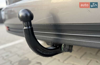 Минивэн Volkswagen Touran 2007 в 