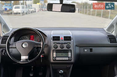 Минивэн Volkswagen Touran 2007 в 
