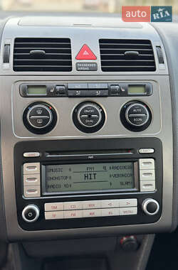 Минивэн Volkswagen Touran 2007 в 