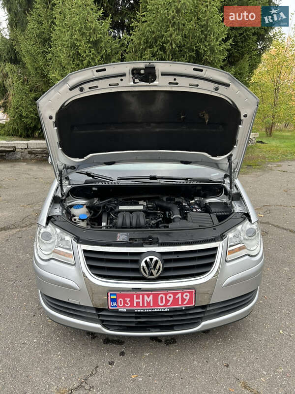 Минивэн Volkswagen Touran 2008 в Золотоноше фото 15 Минивэн Volkswagen Touran 2008 в Золотоноше