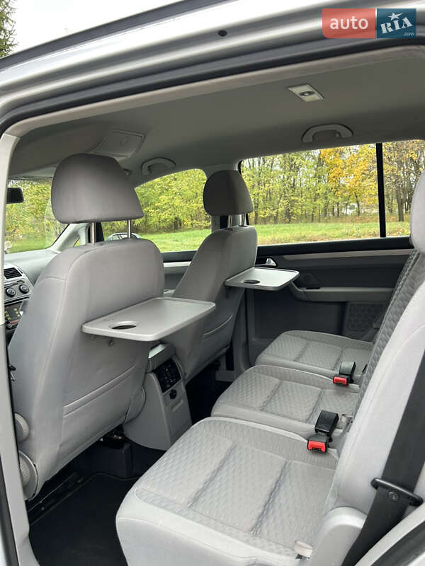 Минивэн Volkswagen Touran 2008 в Золотоноше фото 36 Минивэн Volkswagen Touran 2008 в Золотоноше