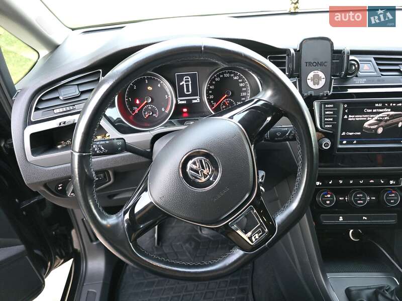 Мікровен Volkswagen Touran 2017 в Бориславі