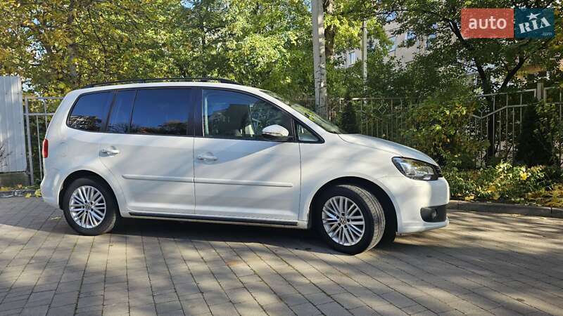 Минивэн Volkswagen Touran 2014 в Тернополе фото 6 Минивэн Volkswagen Touran 2014 в Тернополе