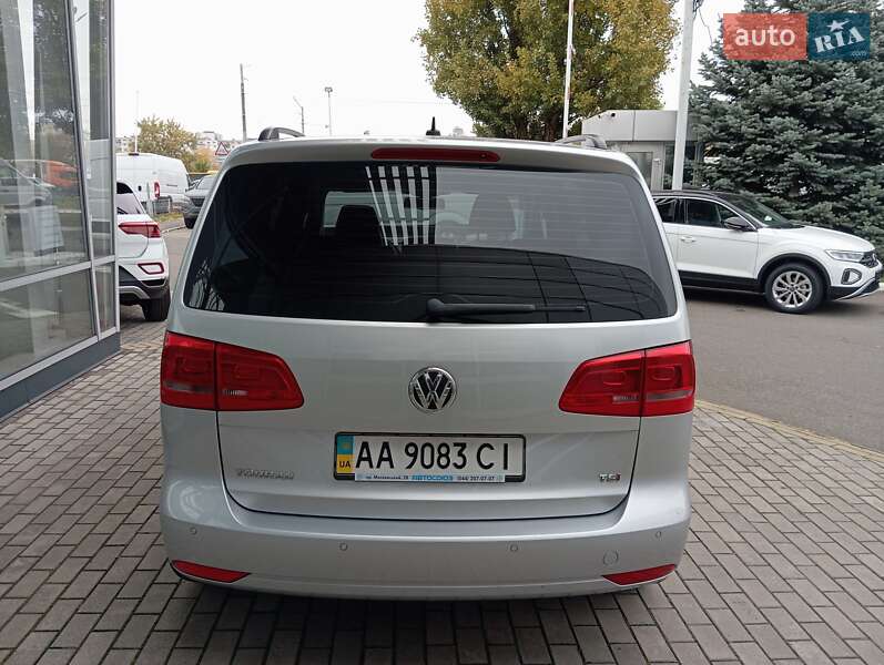 Минивэн Volkswagen Touran 2012 в Киеве фото 6 Минивэн Volkswagen Touran 2012 в Киеве