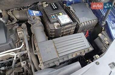 Мінівен Volkswagen Touran 2006 в Калуші