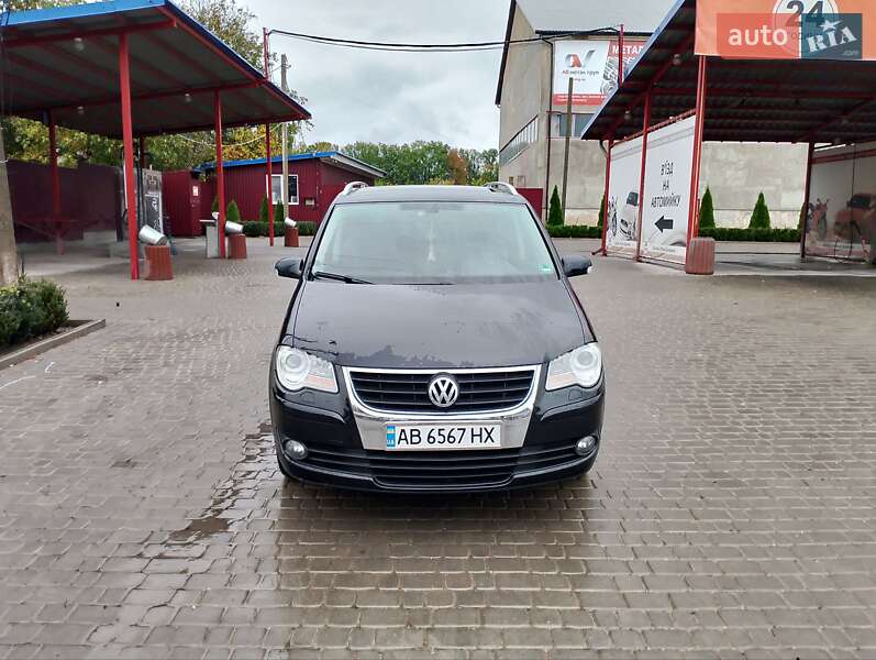 Минивэн Volkswagen Touran 2009 в Крыжополе фото 23 Минивэн Volkswagen Touran 2009 в Крыжополе