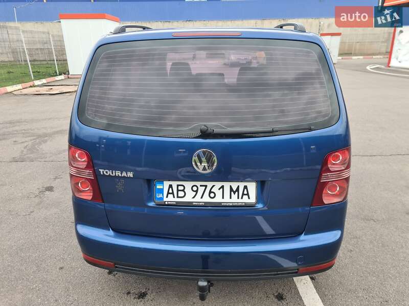 Минивэн Volkswagen Touran 2007 в Виннице
