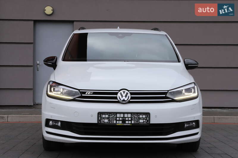 Микровэн Volkswagen Touran 2018 в Дрогобыче