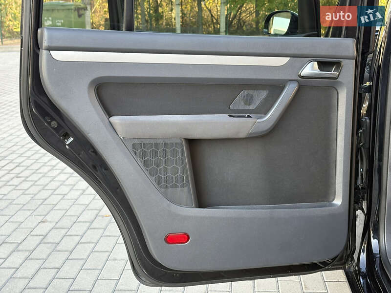 Минивэн Volkswagen Touran 2009 в Житомире фото 38 Минивэн Volkswagen Touran 2009 в Житомире