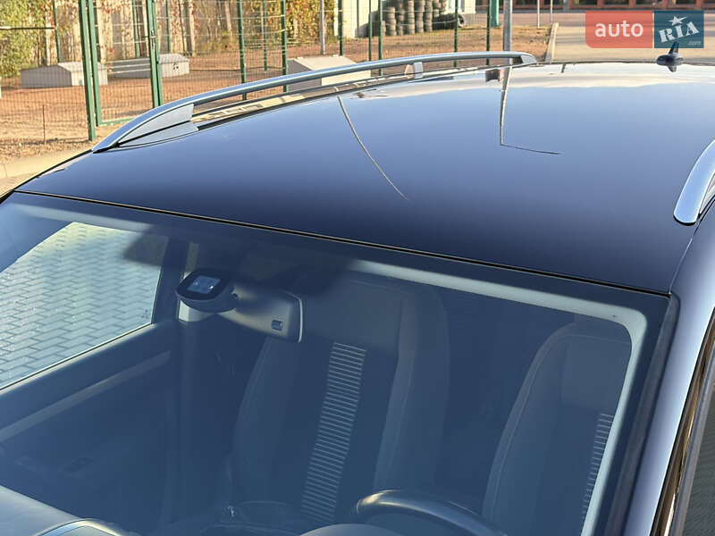 Минивэн Volkswagen Touran 2009 в Житомире фото 43 Минивэн Volkswagen Touran 2009 в Житомире