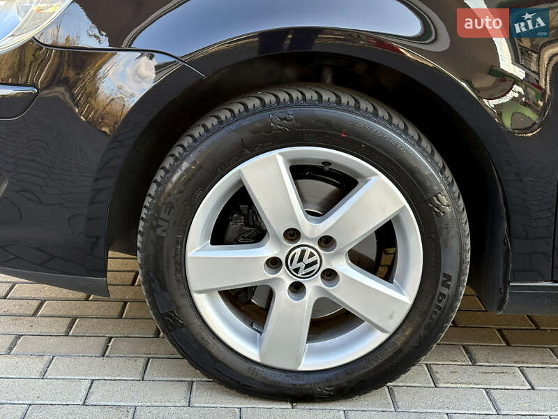 Минивэн Volkswagen Touran 2009 в Житомире фото 46 Минивэн Volkswagen Touran 2009 в Житомире