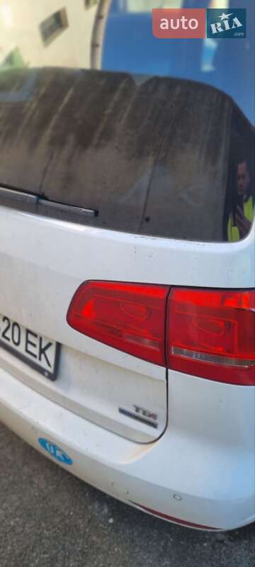 Минивэн Volkswagen Touran 2012 в Житомире фото 3 Минивэн Volkswagen Touran 2012 в Житомире