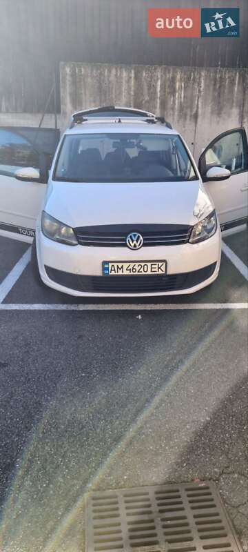 Минивэн Volkswagen Touran 2012 в Житомире фото 9 Минивэн Volkswagen Touran 2012 в Житомире