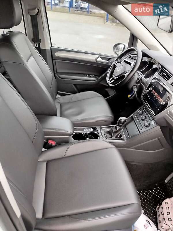 Микровэн Volkswagen Touran 2019 в Ковеле