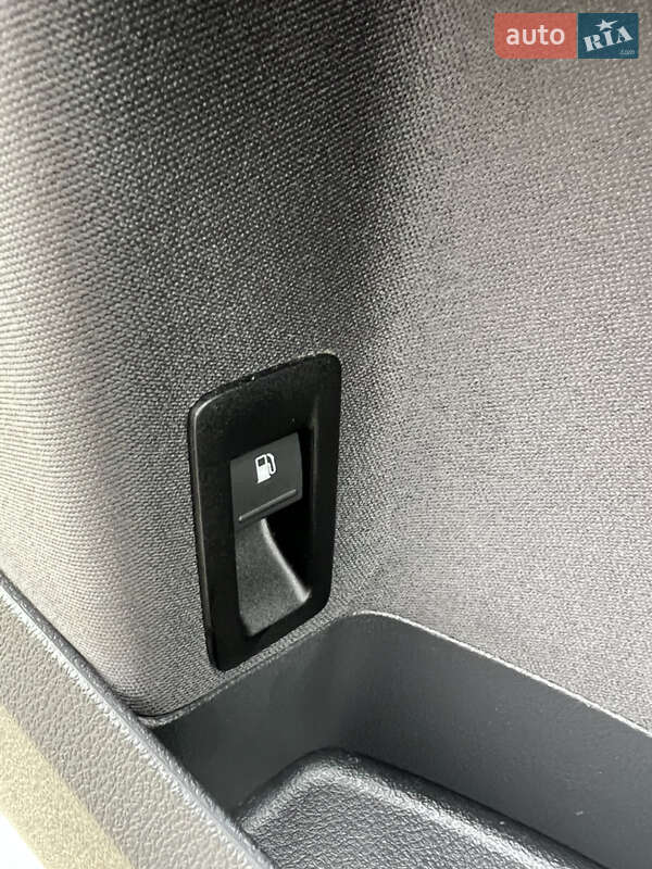 Мінівен Volkswagen Touran 2014 в Житомирі фото 38 Мінівен Volkswagen Touran 2014 в Житомирі