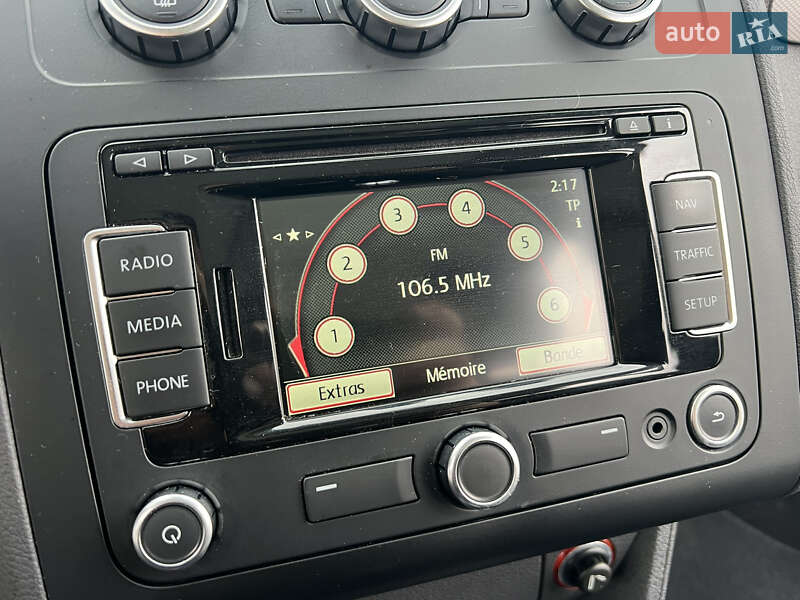 Мінівен Volkswagen Touran 2014 в Житомирі фото 57 Мінівен Volkswagen Touran 2014 в Житомирі