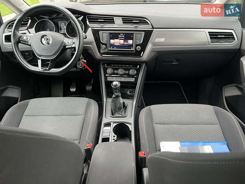 Микровэн Volkswagen Touran 2016 в Житомире фото 11 Микровэн Volkswagen Touran 2016 в Житомире