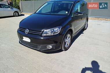 Минивэн Volkswagen Touran 2011 в Красилове Минивэн Volkswagen Touran 2011 в Красилове