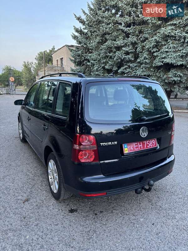 Мінівен Volkswagen Touran 2009 в Вознесенську