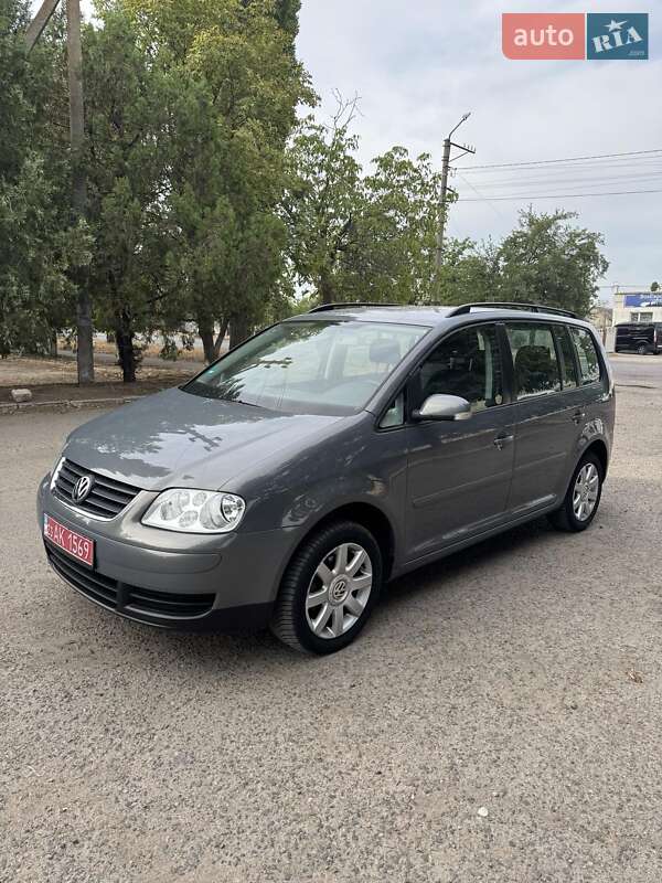 Мінівен Volkswagen Touran 2005 в Вознесенську фото 2 Мінівен Volkswagen Touran 2005 в Вознесенську