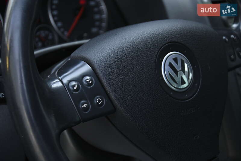 Минивэн Volkswagen Touran 2004 в Бердичеве фото 18 Минивэн Volkswagen Touran 2004 в Бердичеве