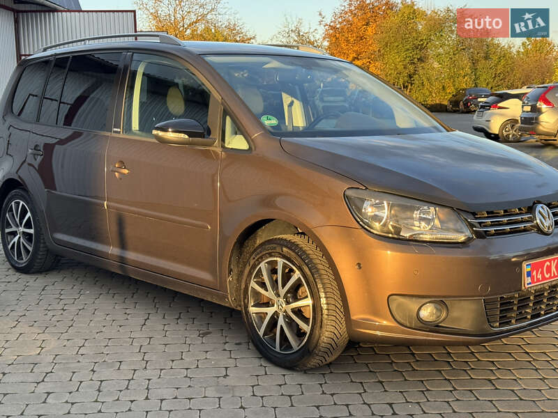 Volkswagen Touran 2011 Volkswagen Touran 2011