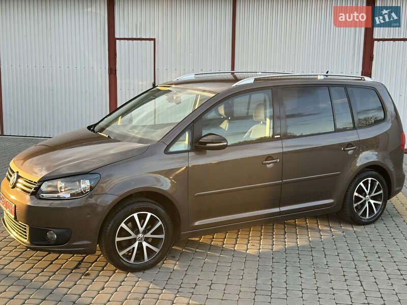Мінівен Volkswagen Touran 2011 в Коломиї