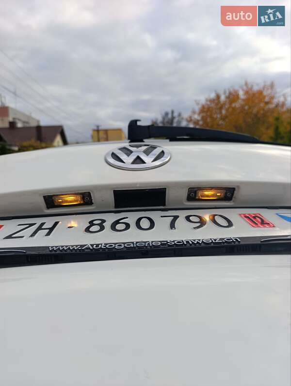 Минивэн Volkswagen Touran 2009 в Луцке