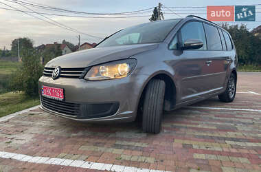 Мінівен Volkswagen Touran 2010 в Львові