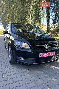 Минивэн Volkswagen Touran 2014 в Луцке