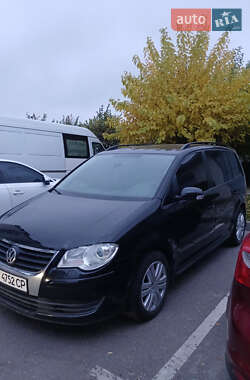 Мінівен Volkswagen Touran 2007 в Софіївській Борщагівці