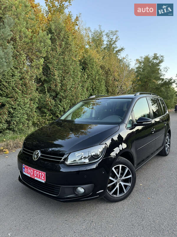Минивэн Volkswagen Touran 2012 в Ровно