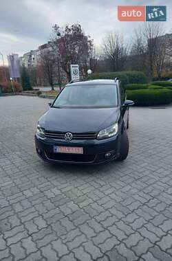 Мінівен Volkswagen Touran 2012 в Луцьку