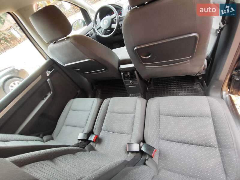 Минивэн Volkswagen Touran 2006 в Дрогобыче фото 16 Минивэн Volkswagen Touran 2006 в Дрогобыче