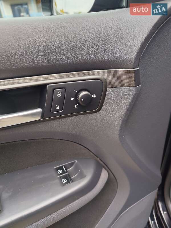 Минивэн Volkswagen Touran 2008 в Белой Церкви