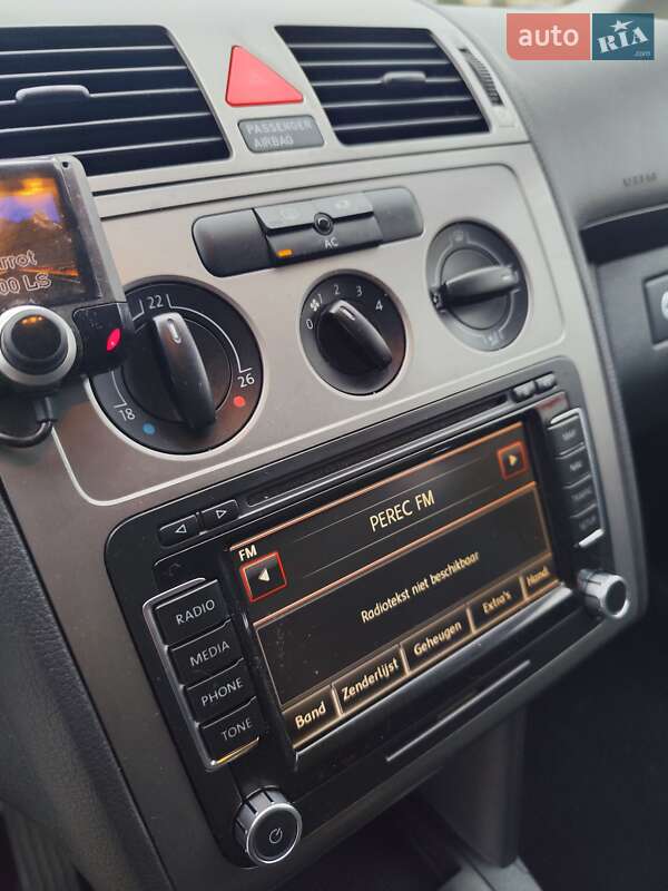 Минивэн Volkswagen Touran 2008 в Белой Церкви