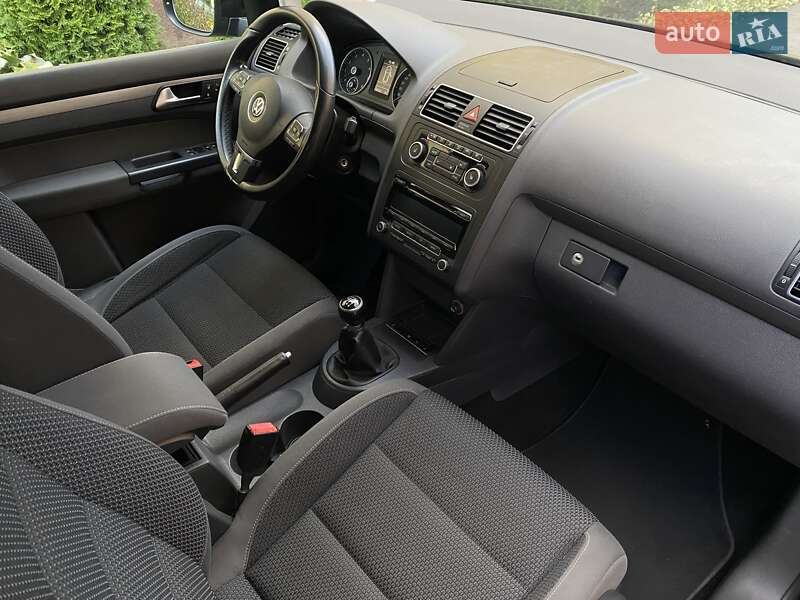 Минивэн Volkswagen Touran 2012 в Мукачево фото 4 Минивэн Volkswagen Touran 2012 в Мукачево