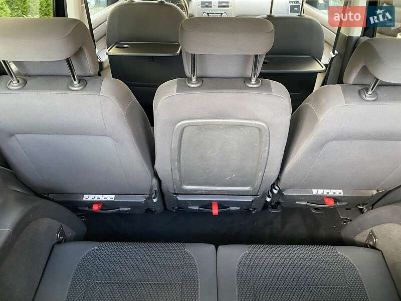 Минивэн Volkswagen Touran 2012 в Мукачево фото 7 Минивэн Volkswagen Touran 2012 в Мукачево