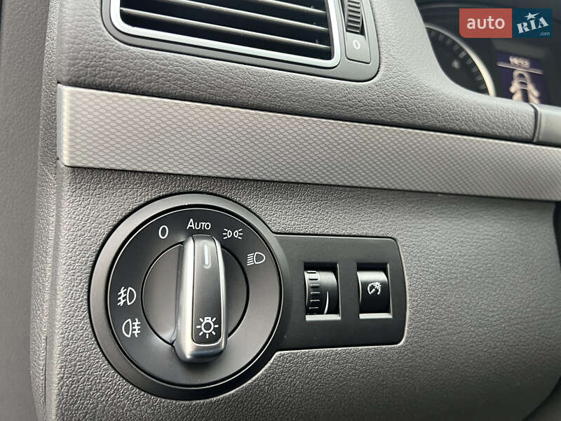 Мінівен Volkswagen Touran 2014 в Луцьку фото 75 Мінівен Volkswagen Touran 2014 в Луцьку